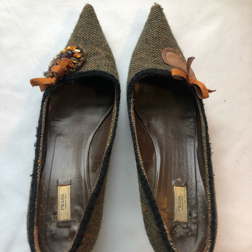 Prada Wool Mid Heels with Feather & Jewel detail